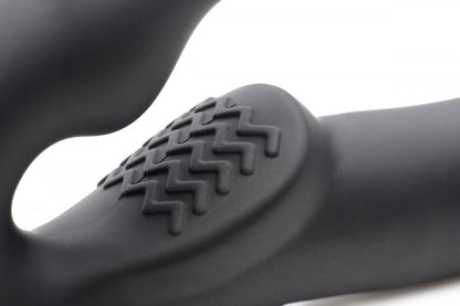 Evoke Vibrating Strapless Strap On